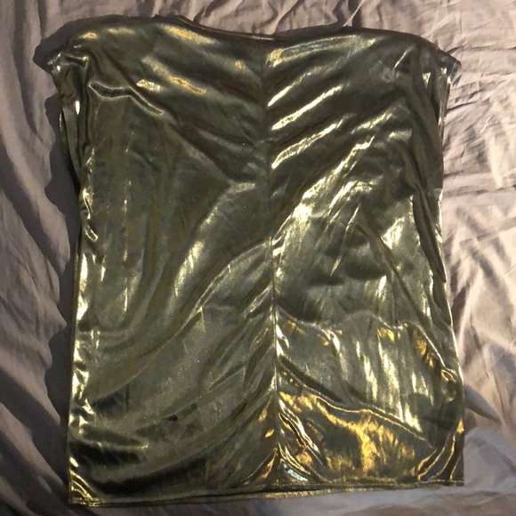 Metallic Golden Sleeveless Shirt - Picture 2 of 3